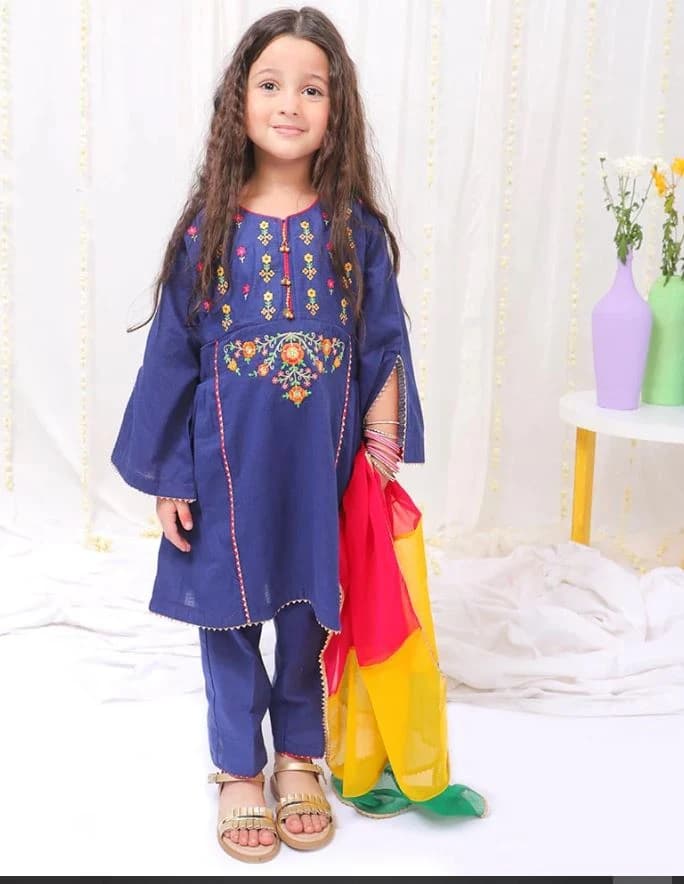 Where to Buy Pakistani Kids Eid Clothes Online?
