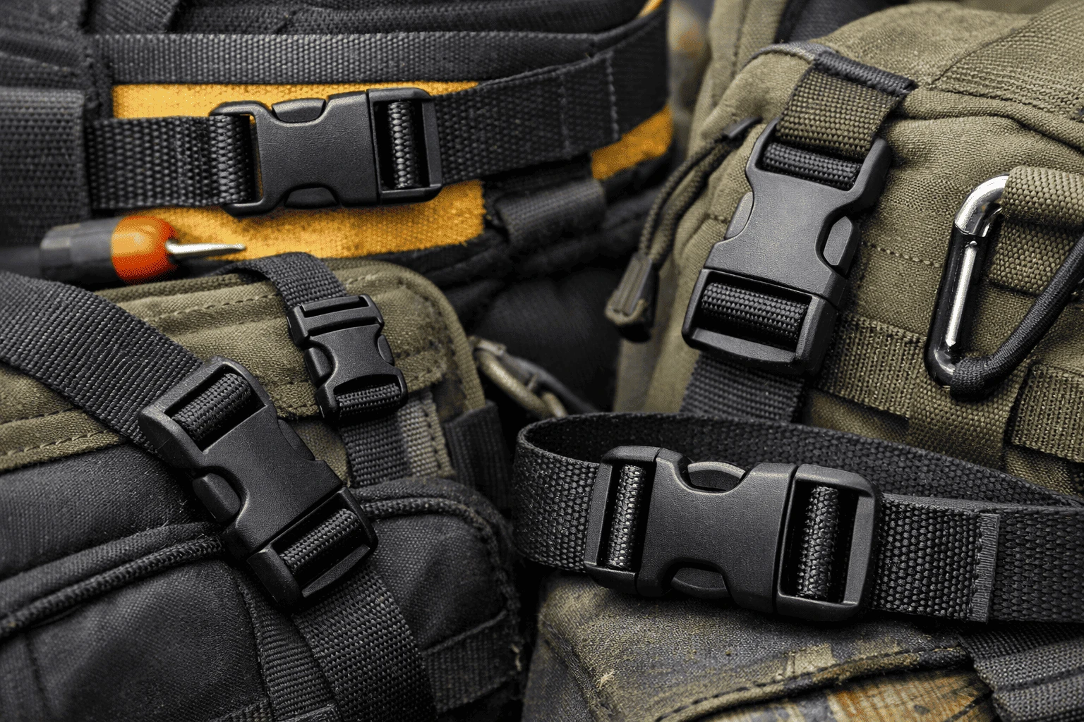 Side Release Buckles: Secure Fastening for Bags, Belts, and Gear Use
